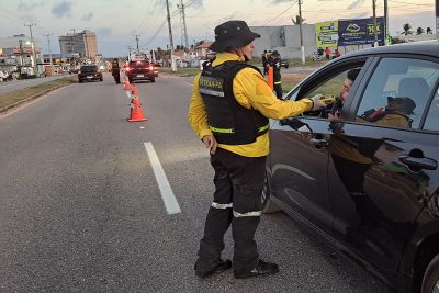 notícia: Lei Seca coíbe alcoolemia no trânsito nas rodovias estaduais 