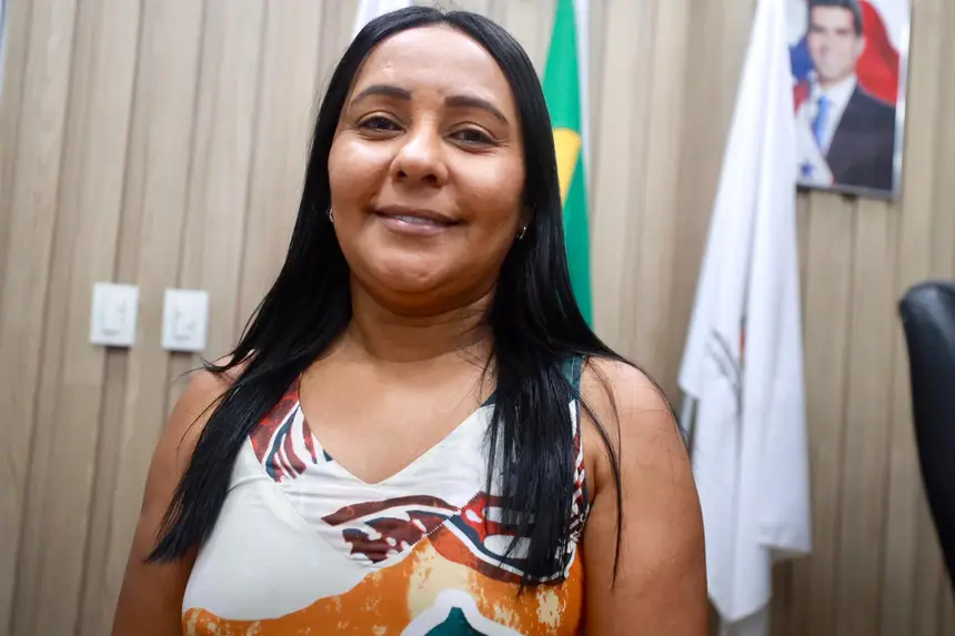Puyr Tembé
Secretaria dos povos indígenas <div class='credito_fotos'>Foto: Bruno Cruz / Ag. Pará | <a href='/midias/2025/originais/20250129184330-GF00022839-F00373324E.webp' download><i class='fa-solid fa-download'></i> Download</a></div>