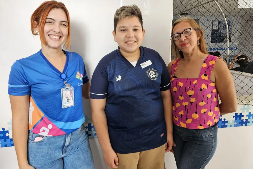 Yasmin Barros, Márcio Renan e sua mãe Maria Cristina. 