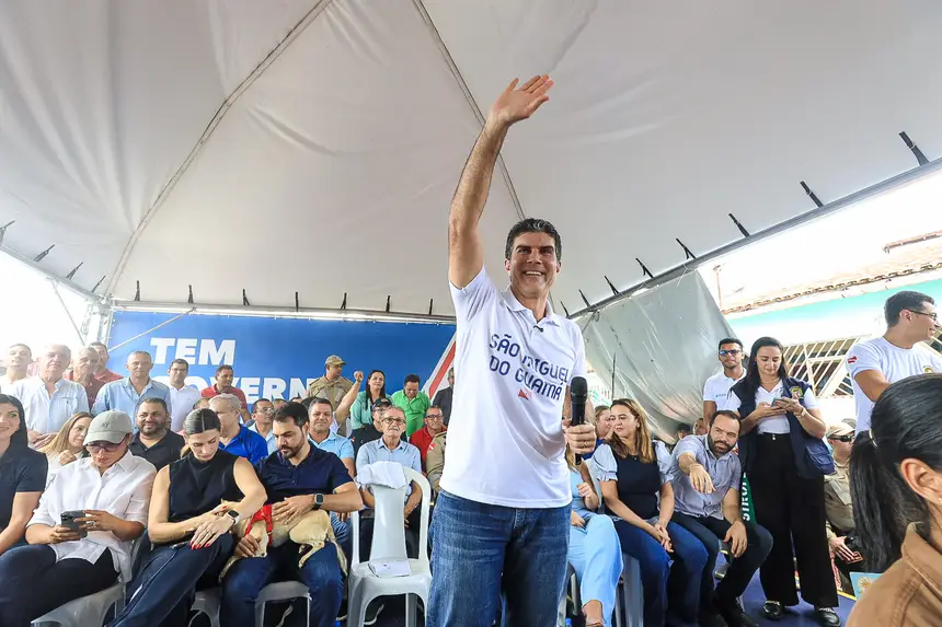  <div class='credito_fotos'>Foto: Alex Ribeiro / Ag. Pará   |   <a href='/midias/2025/originais/20250410151424-GF00023450-F00392255.jpg' download><i class='fa-solid fa-download'></i> Download</a></div>
