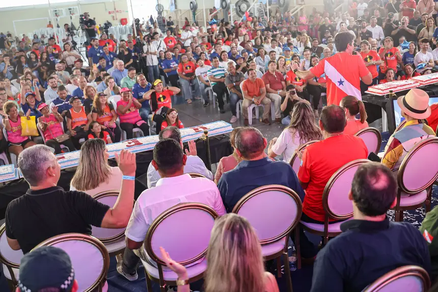  <div class='credito_fotos'>Foto: Marco Santos / Ag. Pará &nbsp;&nbsp;|&nbsp;&nbsp; <a href='/midias/2025/originais/20250516143930-GF00023718-F00404579.jpg' download><i class='fa-solid fa-download'></i> Download</a></div>