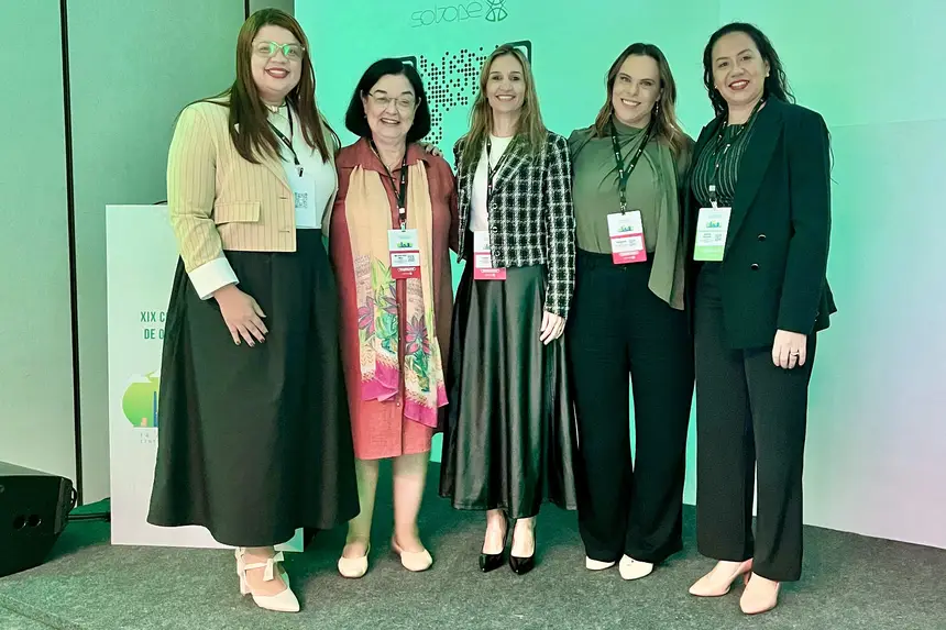 Fábia Araújo, Ana Lygia Melaragno, Alnilan Urel, Juliana Pepe Marinho e Adrielle Monteiro. 