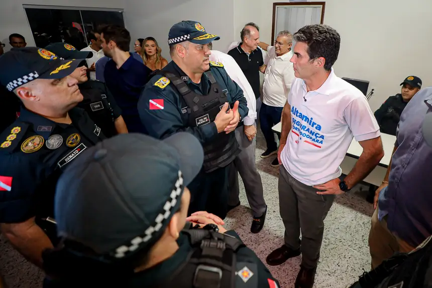 Foto: Bruno Cruz / Ag. Pará Governador Helder Barbalho e o comandante-geral da PM, coronel Dilson Júnior