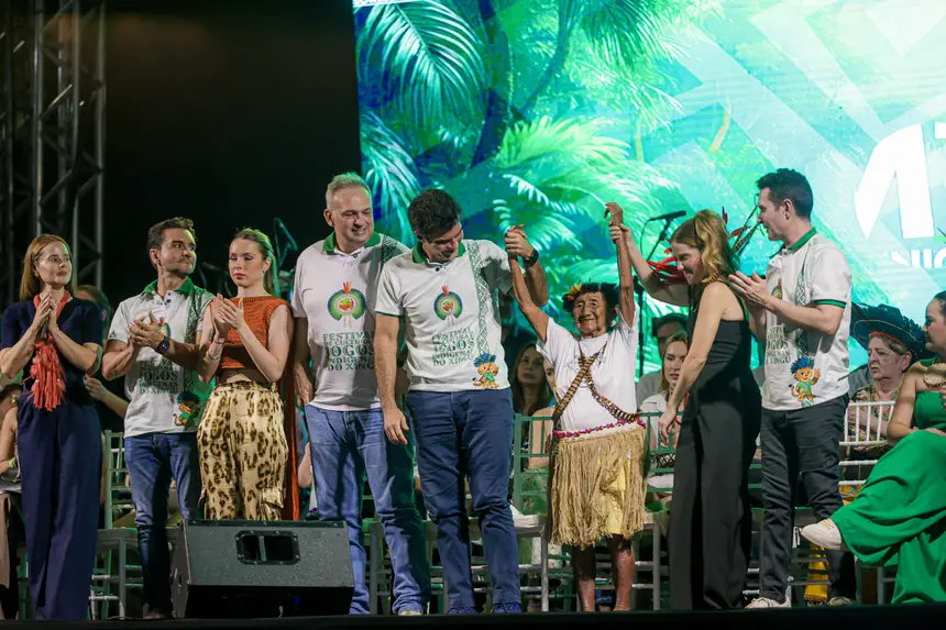  <div class='credito_fotos'>Foto: Pedro Guerreiro / Ag. Pará &nbsp;&nbsp;|&nbsp;&nbsp; <a href='/midias/2025/originais/20250717225726-GF00024236-F00423840.jpg' download><i class='fa-solid fa-download'></i> Download</a></div>