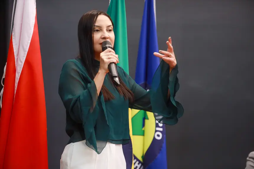 Ana Michelle leite, defensora pública federal chefe da DPU no Pará <div class='credito_fotos'>Foto: Bruno Cecim / Ag.Pará | <a href='/midias/2025/originais/20250729132558-GF00024331-F00426507.webp' download><i class='fa-solid fa-download'></i> Download</a></div>