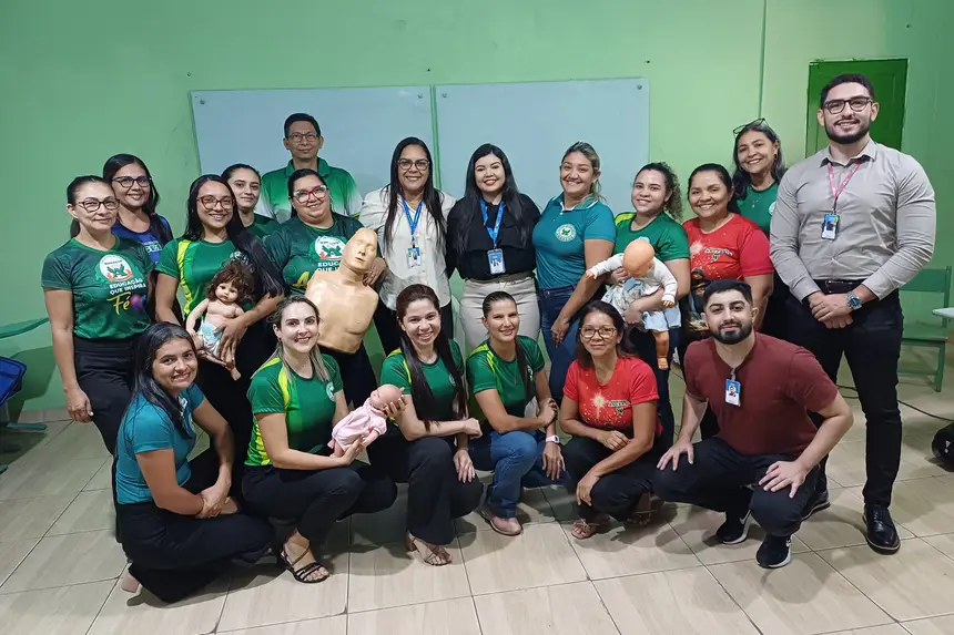 Primeira turma do curso de primeiros socorros do HRBA