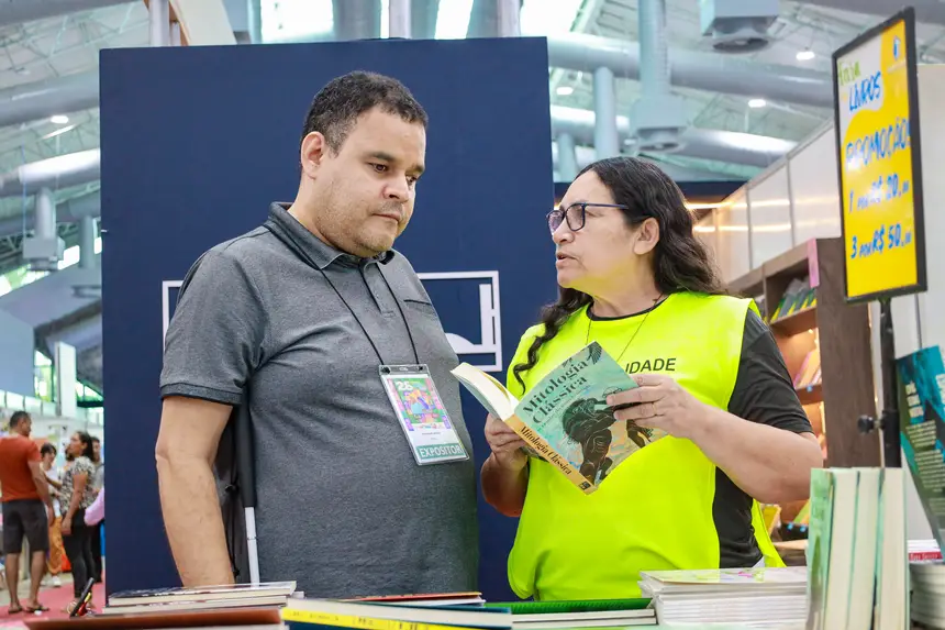 Aguinaldo Barros e Joana Martins <div class='credito_fotos'>Foto: Alex Ribeiro / Ag. Pará &nbsp;&nbsp;|&nbsp;&nbsp; <a href='/midias/2025/originais/20250818164403-GF00024516-F00432093.jpg' download><i class='fa-solid fa-download'></i> Download</a></div>