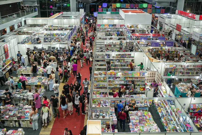  <div class='credito_fotos'>Foto: Raphael Luz / Ag. Pará &nbsp;&nbsp;|&nbsp;&nbsp; <a href='/midias/2025/originais/20250819205204-GF00024539-F00432713.jpg' download><i class='fa-solid fa-download'></i> Download</a></div>