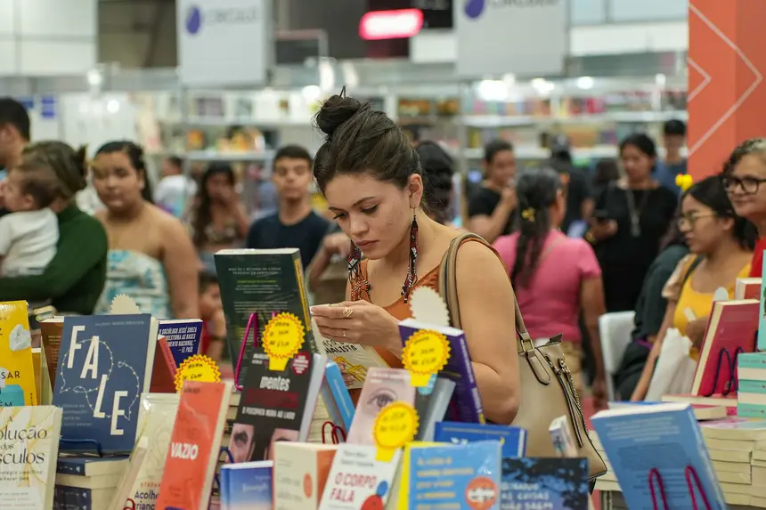  <div class='credito_fotos'>Foto: Raphael Luz / Ag. Pará &nbsp;&nbsp;|&nbsp;&nbsp; <a href='/midias/2025/originais/20250819205221-GF00024539-F00432723.jpg' download><i class='fa-solid fa-download'></i> Download</a></div>