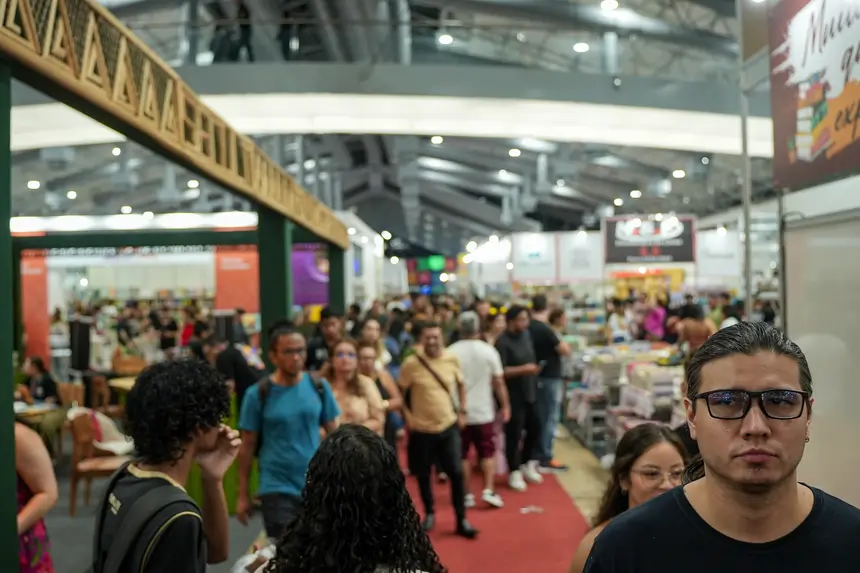  <div class='credito_fotos'>Foto: Raphael Luz / Ag. Pará &nbsp;&nbsp;|&nbsp;&nbsp; <a href='/midias/2025/originais/20250819205225-GF00024539-F00432725.jpg' download><i class='fa-solid fa-download'></i> Download</a></div>