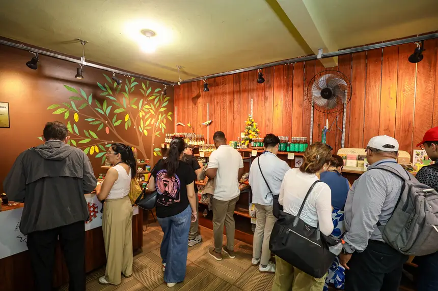  <div class='credito_fotos'>Foto: Bruno Cecim / Ag. Pará &nbsp;&nbsp;|&nbsp;&nbsp; <a href='/midias/2025/originais/20250829155049-GF00024679-F00437544.jpg' download><i class='fa-solid fa-download'></i> Download</a></div>