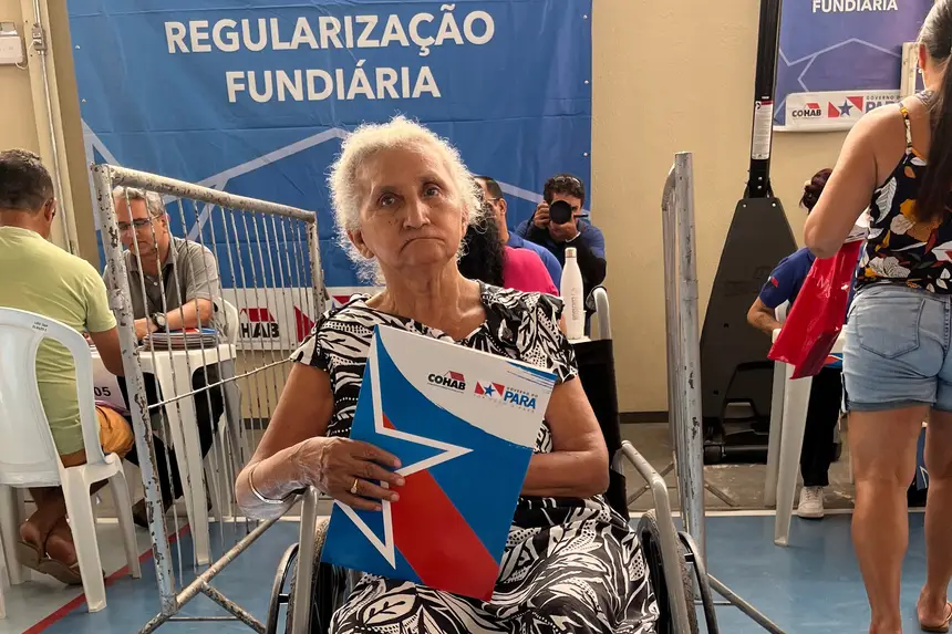 Cadeirante Maria de Fátima Ferreira