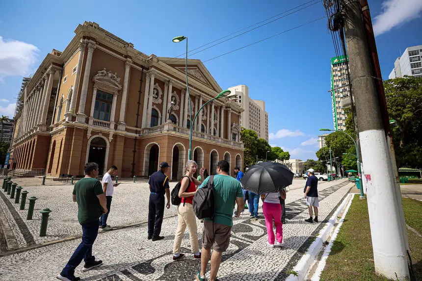  <div class='credito_fotos'>Foto: Rodrigo Pinheiro / Ag. Pará &nbsp;&nbsp;|&nbsp;&nbsp; <a href='/midias/2025/originais/20250914093618-GF00024858-F00443717.jpg' download><i class='fa-solid fa-download'></i> Download</a></div>