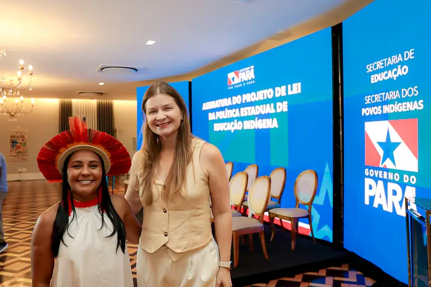 Puyr Tembé, secretaria dos povos indígenas e Ana Carolina Lobo, PGE