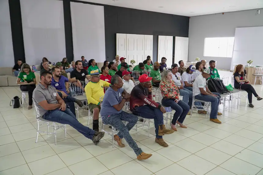  <div class='credito_fotos'>Foto: Alexandre Costa / Ag. Pará &nbsp;&nbsp;|&nbsp;&nbsp; <a href='/midias/2025/originais/20251015182125-GF00025180-F00455530.jpg' download><i class='fa-solid fa-download'></i> Download</a></div>