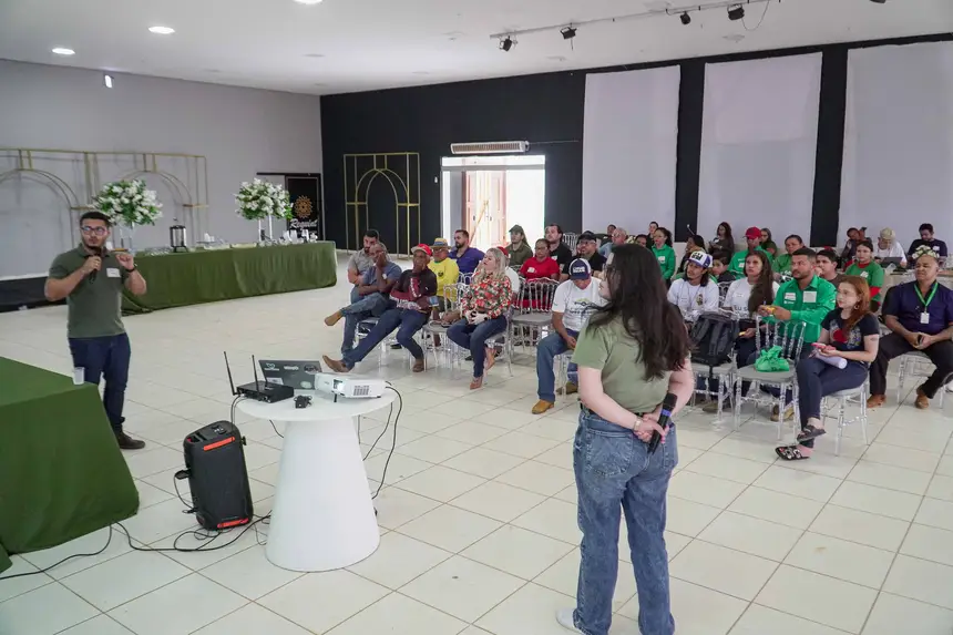  <div class='credito_fotos'>Foto: Alexandre Costa / Ag. Pará &nbsp;&nbsp;|&nbsp;&nbsp; <a href='/midias/2025/originais/20251015182134-GF00025180-F00455533.jpg' download><i class='fa-solid fa-download'></i> Download</a></div>