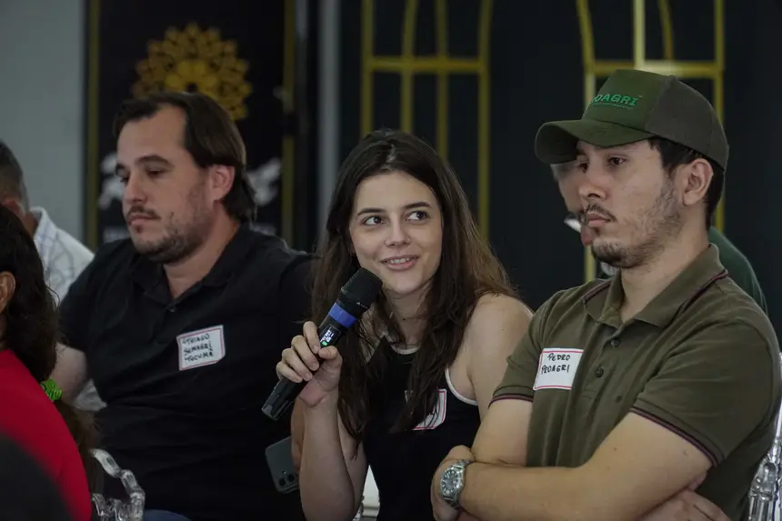  <div class='credito_fotos'>Foto: Alexandre Costa / Ag. Pará &nbsp;&nbsp;|&nbsp;&nbsp; <a href='/midias/2025/originais/20251015182216-GF00025180-F00455548.jpg' download><i class='fa-solid fa-download'></i> Download</a></div>