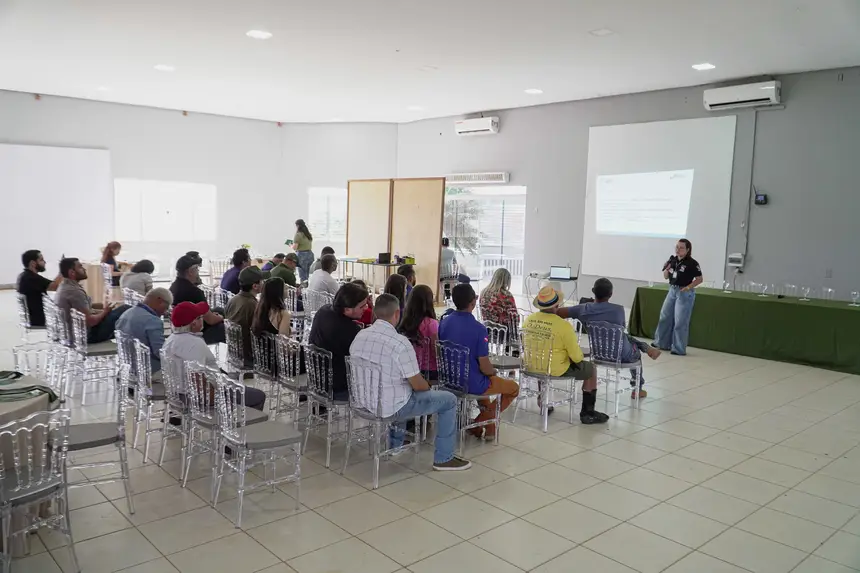  <div class='credito_fotos'>Foto: Alexandre Costa / Ag. Pará &nbsp;&nbsp;|&nbsp;&nbsp; <a href='/midias/2025/originais/20251015183538-GF00025180-F00455587.jpg' download><i class='fa-solid fa-download'></i> Download</a></div>