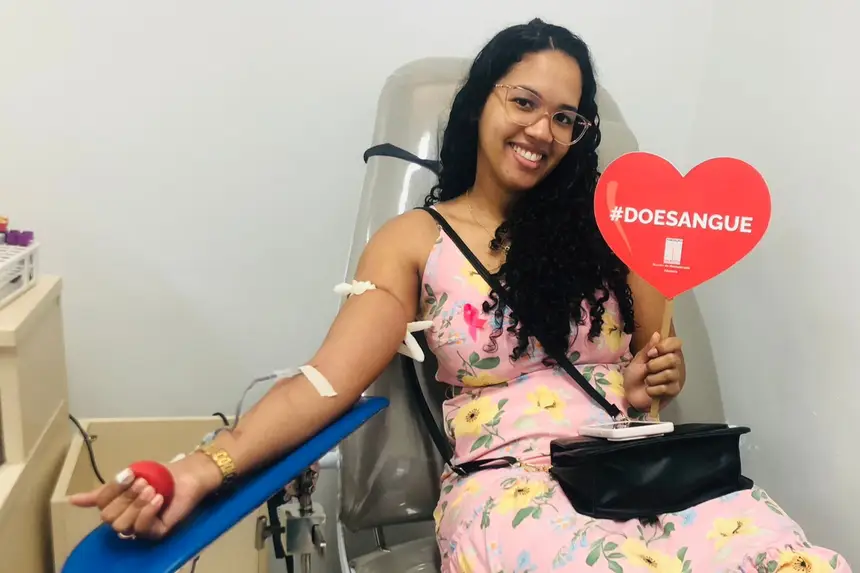 Além da coleta de sangue, o Henal realiza o cadastro de voluntários para o Registro Nacional de Doadores de Medula Óssea (Redome)