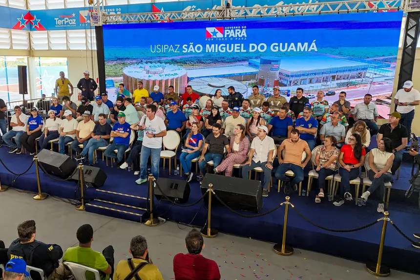 default <div class='credito_fotos'>Foto: Alexandre Costa / Ag. Pará &nbsp;&nbsp;|&nbsp;&nbsp; <a href='/midias/2025/originais/20251024150228-GF00025281-F00459333.jpg' download><i class='fa-solid fa-download'></i> Download</a></div>