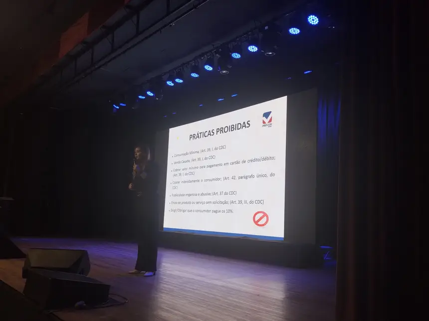 Palestra do Procon sobre educação nas relações de consumo