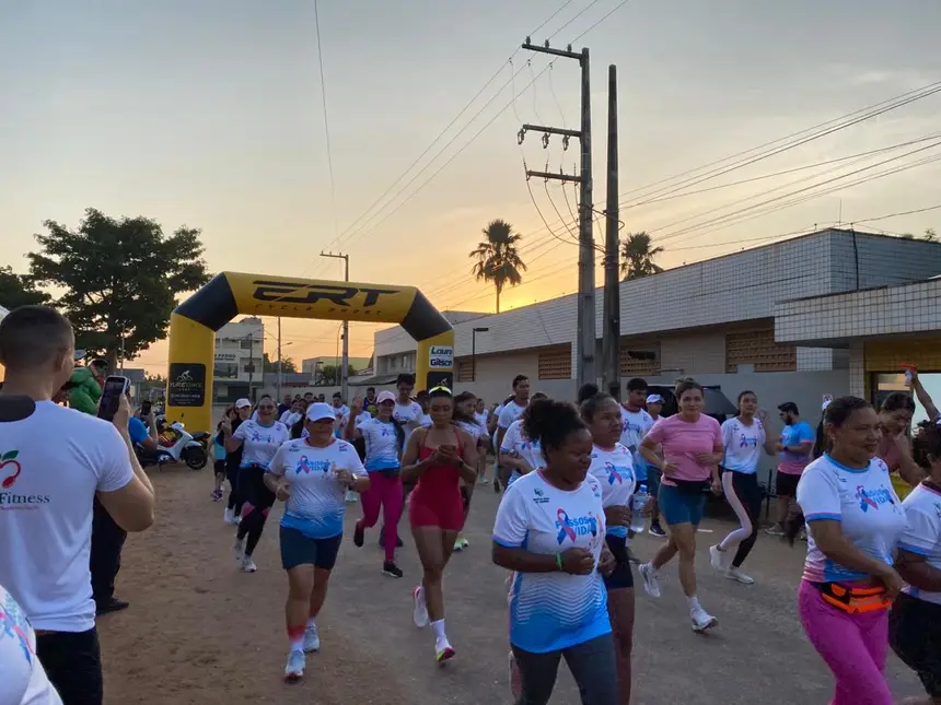 Os participantes iniciaram a largada às 6h30, dando início ao percurso do evento