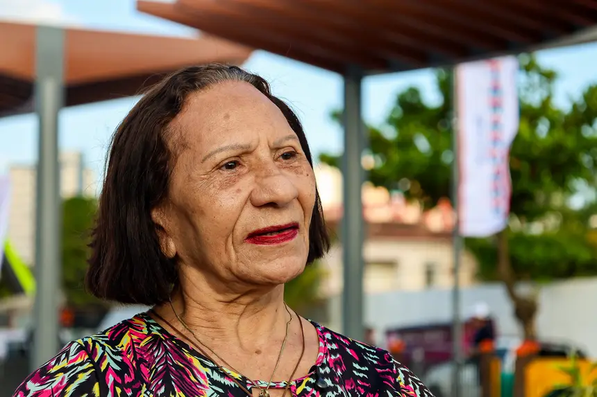 Graça Monteiro, aposentada. <div class='credito_fotos'>Foto: Bruno Cecim / Ag.Pará   |   <a href='/midias/2025/originais/20251103195302-GF00025370-F00462471.jpg' download><i class='fa-solid fa-download'></i> Download</a></div>