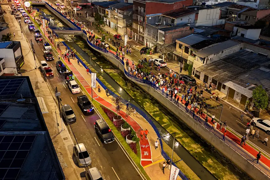  <div class='credito_fotos'>Foto: Alexandre Costa / Ag. Pará   |   <a href='/midias/2025/originais/20251103200838-GF00025371-F00462542.jpg' download><i class='fa-solid fa-download'></i> Download</a></div>