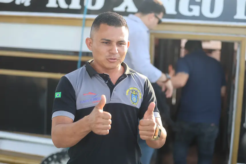 Rafael Nogueira - marinheiro fluvial <div class='credito_fotos'>Foto: Bruno Cecim / Ag.Pará   |   <a href='/midias/2025/originais/20251104085904-GF00025374-F00462712.jpg' download><i class='fa-solid fa-download'></i> Download</a></div>