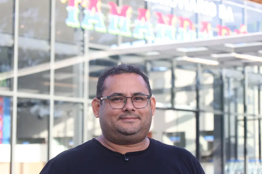 Moisés Pinheiro - Operador de linha <div class='credito_fotos'>Foto: Bruno Cecim / Ag.Pará   |   <a href='/midias/2025/originais/20251104085905-GF00025374-F00462713.jpg' download><i class='fa-solid fa-download'></i> Download</a></div>