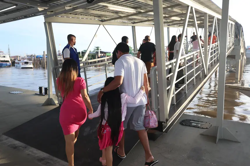  <div class='credito_fotos'>Foto: Bruno Cecim / Ag.Pará   |   <a href='/midias/2025/originais/20251104085934-GF00025374-F00462730.jpg' download><i class='fa-solid fa-download'></i> Download</a></div>