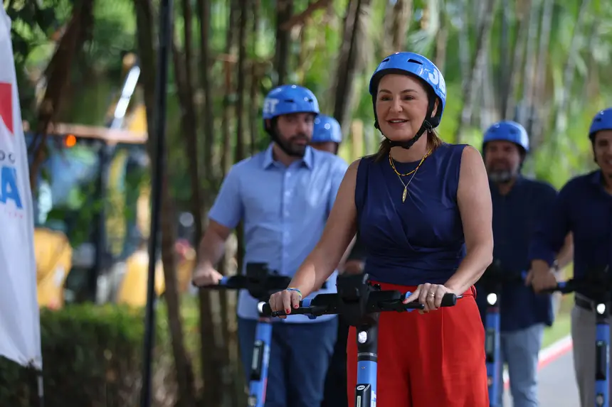  <div class='credito_fotos'>Foto: Rodrigo Pinheiro / Ag.Pará   |   <a href='/midias/2025/originais/20251104095031-GF00025375-F00462794.jpg' download><i class='fa-solid fa-download'></i> Download</a></div>