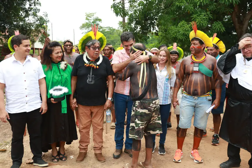  <div class='credito_fotos'>Foto: Marcelo Lelis / Ag. Pará   |   <a href='/midias/2025/originais/20251104131209-GF00025376-F00463058.jpg' download><i class='fa-solid fa-download'></i> Download</a></div>