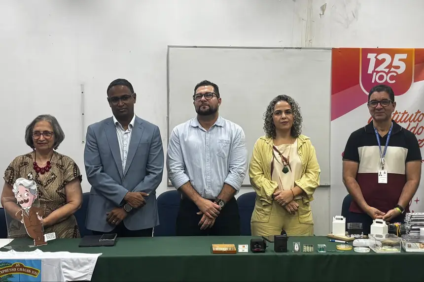Mesa de abertura do evento, que ocorreu na manhã de hoje (7), no auditório do CCPPA.