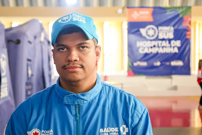 Djair Soares de Farias,  coordenador do hospital de campanha <div class='credito_fotos'>Foto: Bruno Cecim / Ag.Pará   |   <a href='/midias/2025/originais/20251107181241-GF00025411-F00464129.jpg' download><i class='fa-solid fa-download'></i> Download</a></div>