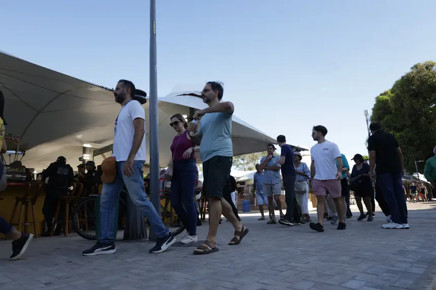  <div class='credito_fotos'>Foto: Pedro Guerreiro / Ag. Pará &nbsp;&nbsp;|&nbsp;&nbsp; <a href='/midias/2025/originais/20251108161242-GF00025418-F00464453.jpg' download><i class='fa-solid fa-download'></i> Download</a></div>