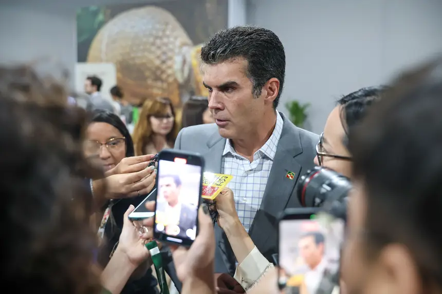  <div class='credito_fotos'>Foto: Marco Santos / Ag. Pará   |   <a href='/midias/2025/originais/20251110112510-GF00025422-F00464631.jpg' download><i class='fa-solid fa-download'></i> Download</a></div>