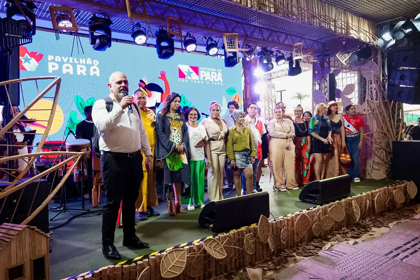  <div class='credito_fotos'>Foto: Alex Ribeiro / Ag. Pará   |   <a href='/midias/2025/originais/20251111190035-GF00025456-F00465792.jpg' download><i class='fa-solid fa-download'></i> Download</a></div>