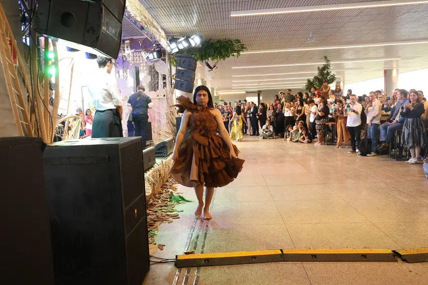  <div class='credito_fotos'>Foto: Alex Ribeiro / Ag. Pará   |   <a href='/midias/2025/originais/20251112103010-GF00025460-F00465882.jpg' download><i class='fa-solid fa-download'></i> Download</a></div>