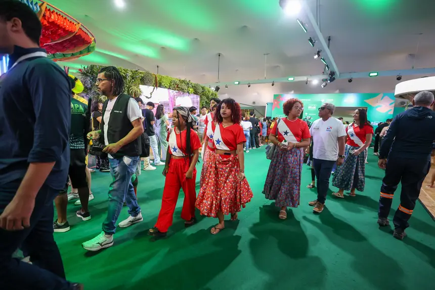  <div class='credito_fotos'>Foto: Rodrigo Pinheiro / Ag.Pará   |   <a href='/midias/2025/originais/20251118134017-GF00025591-F00469643.jpg' download><i class='fa-solid fa-download'></i> Download</a></div>