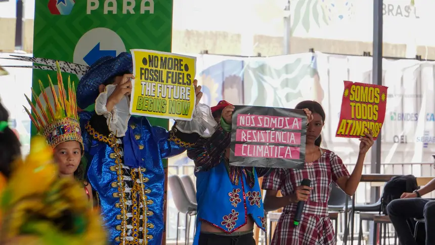  <div class='credito_fotos'>Foto: Vinicius Pinto / Ag. Pará   |   <a href='/midias/2025/originais/20251118140047-GF00025594-F00469668.jpg' download><i class='fa-solid fa-download'></i> Download</a></div>