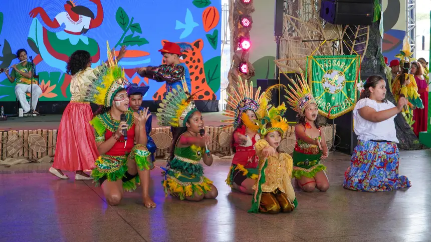  <div class='credito_fotos'>Foto: Vinicius Pinto / Ag. Pará   |   <a href='/midias/2025/originais/20251118140058-GF00025594-F00469673.jpg' download><i class='fa-solid fa-download'></i> Download</a></div>