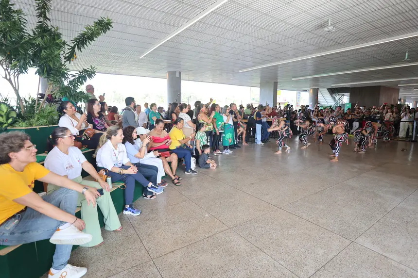  <div class='credito_fotos'>Foto: Bruno Cecim / Ag.Pará   |   <a href='/midias/2025/originais/20251118172228-GF00025601-F00469761.jpg' download><i class='fa-solid fa-download'></i> Download</a></div>