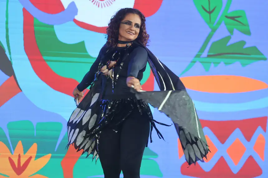  <div class='credito_fotos'>Foto: Bruno Cecim / Ag.Pará   |   <a href='/midias/2025/originais/20251118172335-GF00025601-F00469797.jpg' download><i class='fa-solid fa-download'></i> Download</a></div>