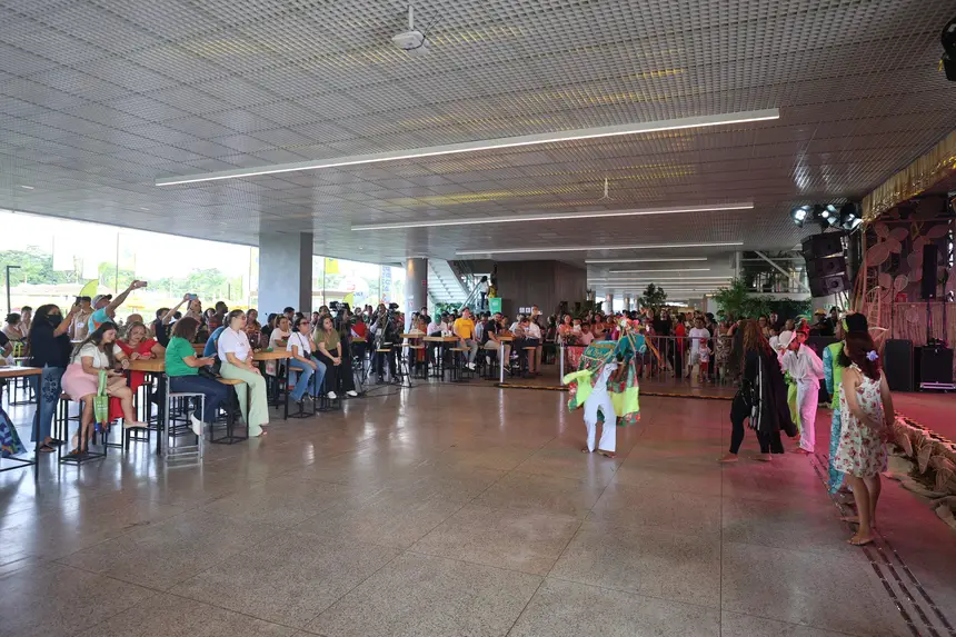  <div class='credito_fotos'>Foto: Bruno Cecim / Ag.Pará   |   <a href='/midias/2025/originais/20251118172426-GF00025601-F00469807.jpg' download><i class='fa-solid fa-download'></i> Download</a></div>