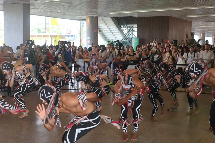  <div class='credito_fotos'>Foto: Bruno Cecim / Ag.Pará   |   <a href='/midias/2025/originais/20251118172507-GF00025601-F00469814.jpg' download><i class='fa-solid fa-download'></i> Download</a></div>