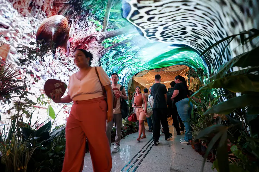  <div class='credito_fotos'>Foto: Bruno Cecim / Ag.Pará   |   <a href='/midias/2025/originais/20251118201912-GF00025613-F00470187.jpg' download><i class='fa-solid fa-download'></i> Download</a></div>