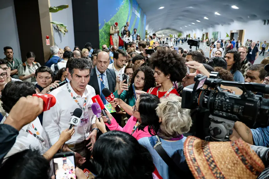  <div class='credito_fotos'>Foto: Marco Santos / Ag. Pará   |   <a href='/midias/2025/originais/20251119225849-GF00025644-F00470736.jpg' download><i class='fa-solid fa-download'></i> Download</a></div>