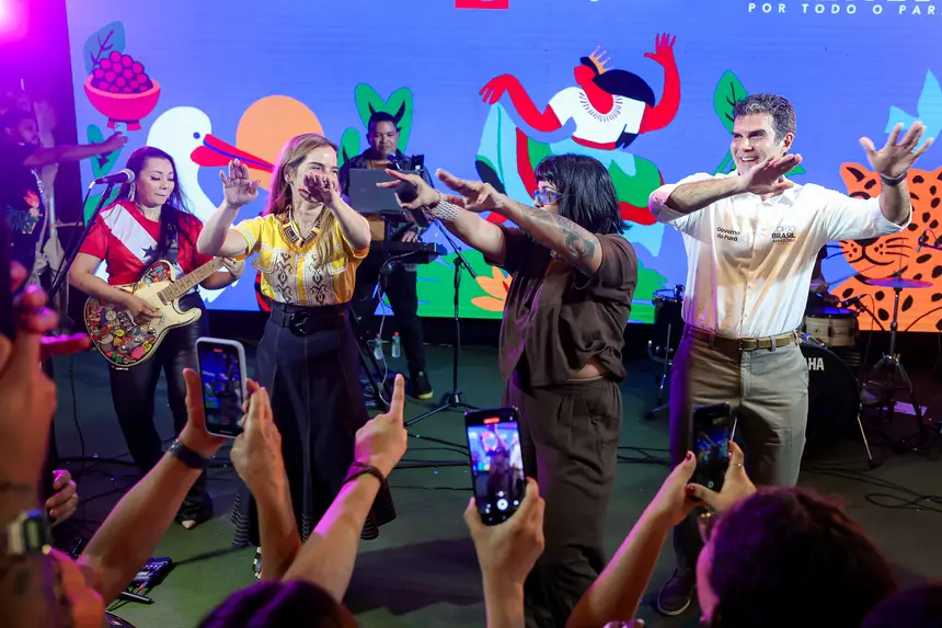  <div class='credito_fotos'>Foto: Marco Santos / Ag. Pará   |   <a href='/midias/2025/originais/20251119225944-GF00025644-F00470768.jpg' download><i class='fa-solid fa-download'></i> Download</a></div>