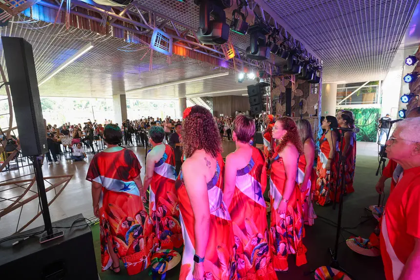  <div class='credito_fotos'>Foto: Bruno Cruz / Ag. Pará   |   <a href='/midias/2025/originais/20251121114527-GF00025661-F00471114.jpg' download><i class='fa-solid fa-download'></i> Download</a></div>